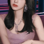 荣塘小姐姐,探寻传统与现代交融的时尚魅力